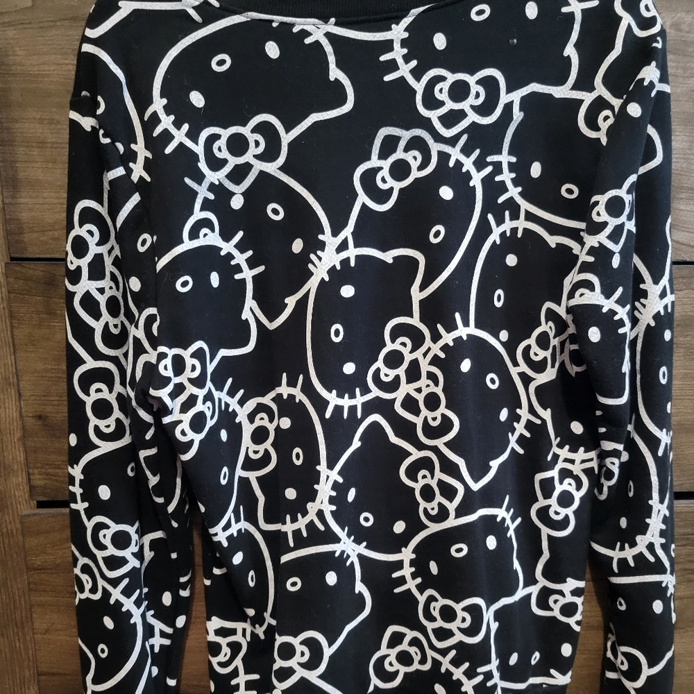 Hello Kitty sweater
